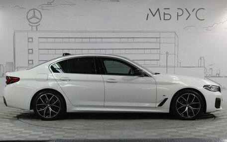 BMW 5 серия, 2022 год, 7 000 000 рублей, 10 фотография