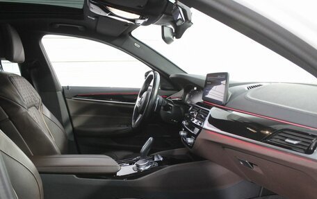 BMW 5 серия, 2022 год, 7 000 000 рублей, 19 фотография