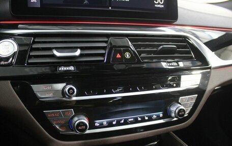 BMW 5 серия, 2022 год, 7 000 000 рублей, 23 фотография