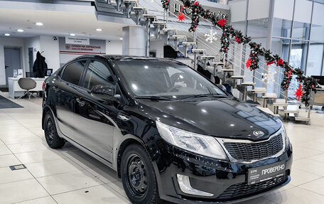 KIA Rio III рестайлинг, 2013 год, 810 000 рублей, 3 фотография