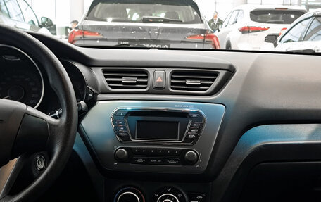 KIA Rio III рестайлинг, 2013 год, 810 000 рублей, 18 фотография