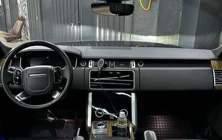 Land Rover Range Rover IV рестайлинг, 2018 год, 5 500 000 рублей, 13 фотография