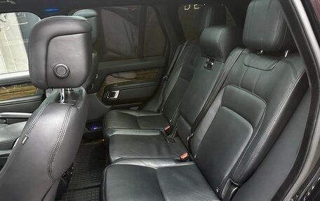 Land Rover Range Rover IV рестайлинг, 2018 год, 5 500 000 рублей, 17 фотография