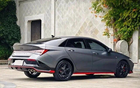 Hyundai Elantra, 2022 год, 1 220 000 рублей, 5 фотография