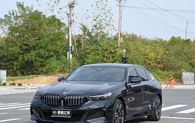 BMW 5 серия, 2025 год, 6 800 066 рублей, 1 фотография