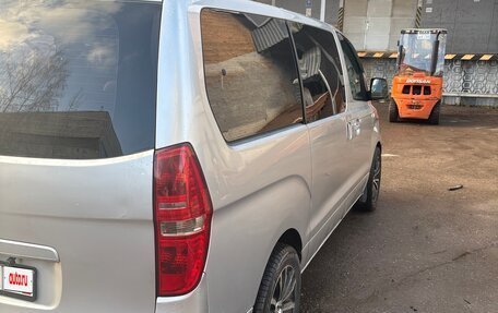 Hyundai Grand Starex Grand Starex I рестайлинг 2, 2009 год, 1 100 000 рублей, 4 фотография