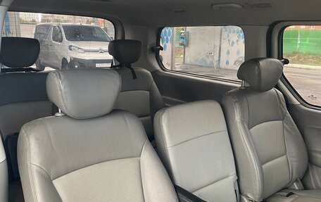 Hyundai Grand Starex Grand Starex I рестайлинг 2, 2009 год, 1 100 000 рублей, 13 фотография