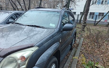 Toyota Land Cruiser Prado 120 рестайлинг, 2004 год, 2 500 000 рублей, 6 фотография