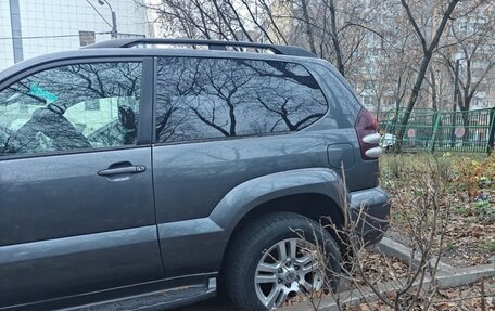 Toyota Land Cruiser Prado 120 рестайлинг, 2004 год, 2 500 000 рублей, 11 фотография
