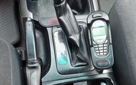 Toyota Land Cruiser Prado 120 рестайлинг, 2004 год, 2 500 000 рублей, 20 фотография