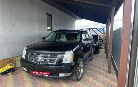 Cadillac Escalade III, 2007 год, 1 500 000 рублей, 2 фотография