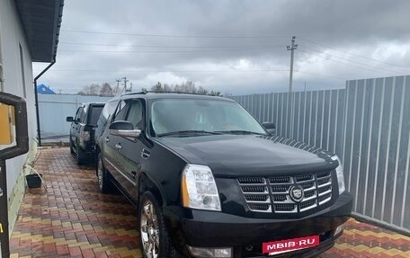 Cadillac Escalade III, 2007 год, 1 500 000 рублей, 28 фотография