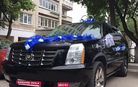 Cadillac Escalade III, 2007 год, 1 500 000 рублей, 26 фотография