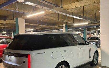 Land Rover Range Rover IV рестайлинг, 2022 год, 16 500 000 рублей, 3 фотография