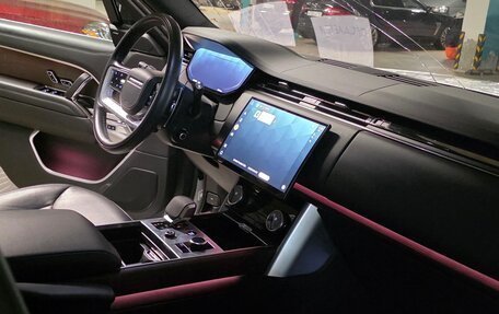 Land Rover Range Rover IV рестайлинг, 2022 год, 16 500 000 рублей, 5 фотография