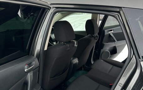 Mazda Axela, 2011 год, 949 000 рублей, 16 фотография