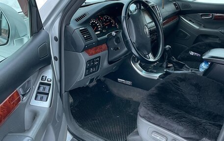 Toyota Land Cruiser Prado 120 рестайлинг, 2006 год, 2 350 000 рублей, 9 фотография