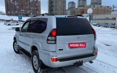 Toyota Land Cruiser Prado 120 рестайлинг, 2006 год, 2 350 000 рублей, 4 фотография