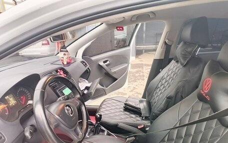 Volkswagen Polo VI (EU Market), 2017 год, 900 000 рублей, 7 фотография