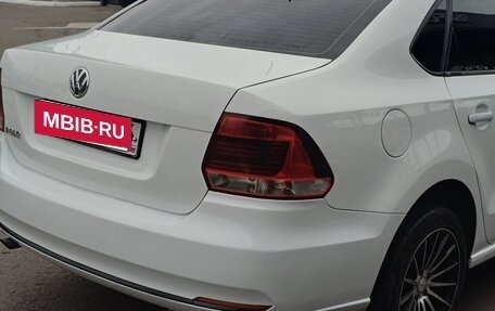 Volkswagen Polo VI (EU Market), 2017 год, 900 000 рублей, 18 фотография