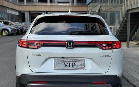 Honda Vezel, 2022 год, 2 303 000 рублей, 5 фотография