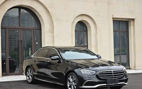 Mercedes-Benz E-Класс, 2025 год, 7 600 066 рублей, 3 фотография