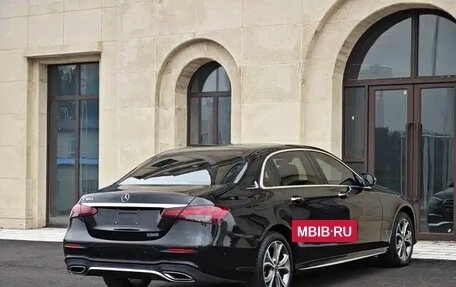 Mercedes-Benz E-Класс, 2025 год, 7 600 066 рублей, 4 фотография