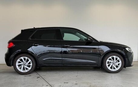 Audi A1, 2022 год, 1 370 911 рублей, 4 фотография