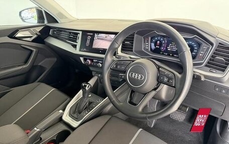 Audi A1, 2022 год, 1 370 911 рублей, 9 фотография