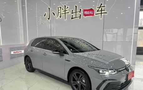 Volkswagen Golf VIII, 2022 год, 2 290 000 рублей, 3 фотография