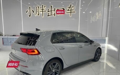 Volkswagen Golf VIII, 2022 год, 2 290 000 рублей, 6 фотография