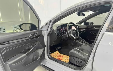 Volkswagen Golf VIII, 2022 год, 2 290 000 рублей, 7 фотография