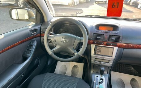 Toyota Avensis III рестайлинг, 2004 год, 849 999 рублей, 14 фотография