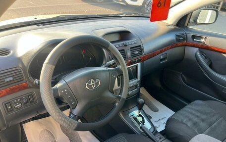 Toyota Avensis III рестайлинг, 2004 год, 849 999 рублей, 11 фотография