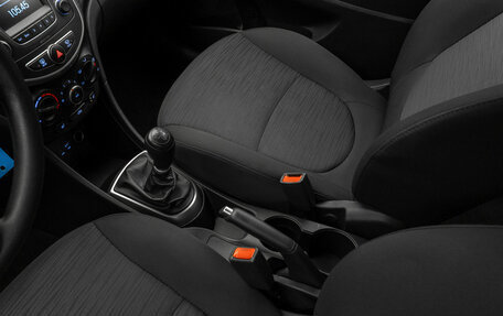 Hyundai Solaris II рестайлинг, 2016 год, 930 000 рублей, 16 фотография