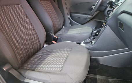 Volkswagen Polo VI (EU Market), 2017 год, 955 000 рублей, 11 фотография