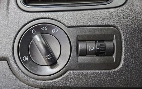 Volkswagen Polo VI (EU Market), 2017 год, 955 000 рублей, 15 фотография