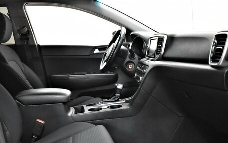 KIA Sportage IV рестайлинг, 2019 год, 2 320 000 рублей, 11 фотография