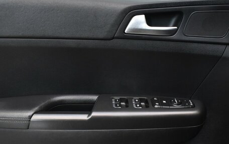 KIA Sportage IV рестайлинг, 2019 год, 2 320 000 рублей, 10 фотография