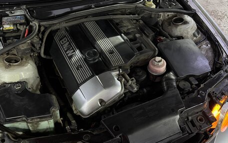 BMW 3 серия, 2002 год, 850 000 рублей, 2 фотография