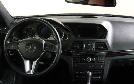 Mercedes-Benz E-Класс, 2012 год, 1 700 000 рублей, 4 фотография