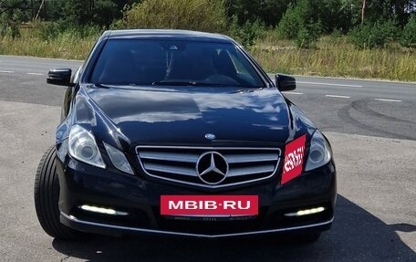 Mercedes-Benz E-Класс, 2012 год, 1 700 000 рублей, 2 фотография