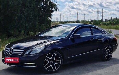 Mercedes-Benz E-Класс, 2012 год, 1 700 000 рублей, 8 фотография