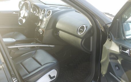 Mercedes-Benz M-Класс, 2010 год, 1 950 000 рублей, 26 фотография