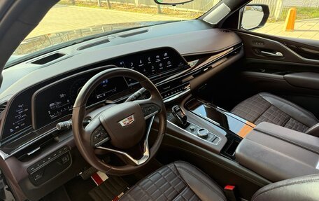 Cadillac Escalade V, 2023 год, 14 500 000 рублей, 9 фотография