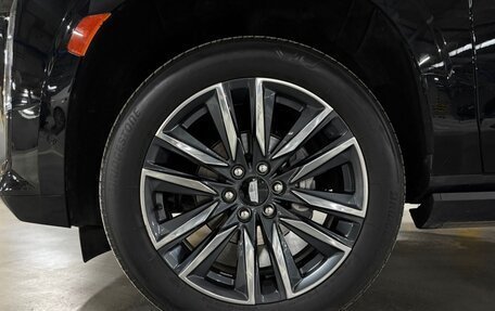 Cadillac Escalade V, 2023 год, 14 500 000 рублей, 21 фотография