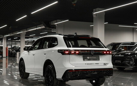 Volkswagen Tiguan, 2025 год, 5 050 000 рублей, 6 фотография