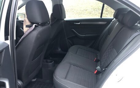 Skoda Rapid I, 2018 год, 1 450 000 рублей, 9 фотография