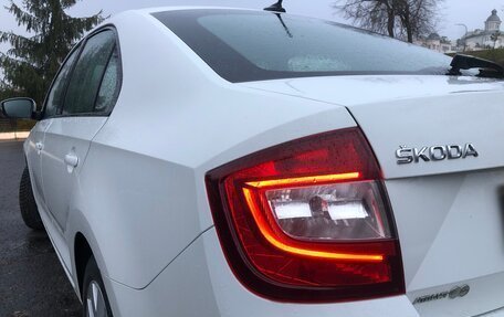 Skoda Rapid I, 2018 год, 1 450 000 рублей, 24 фотография