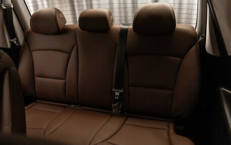 Hyundai Grand Starex Grand Starex I рестайлинг 2, 2019 год, 4 400 000 рублей, 16 фотография